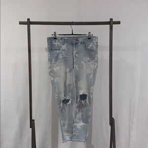 American Eagle Floral Pattern Light Wash Jeans